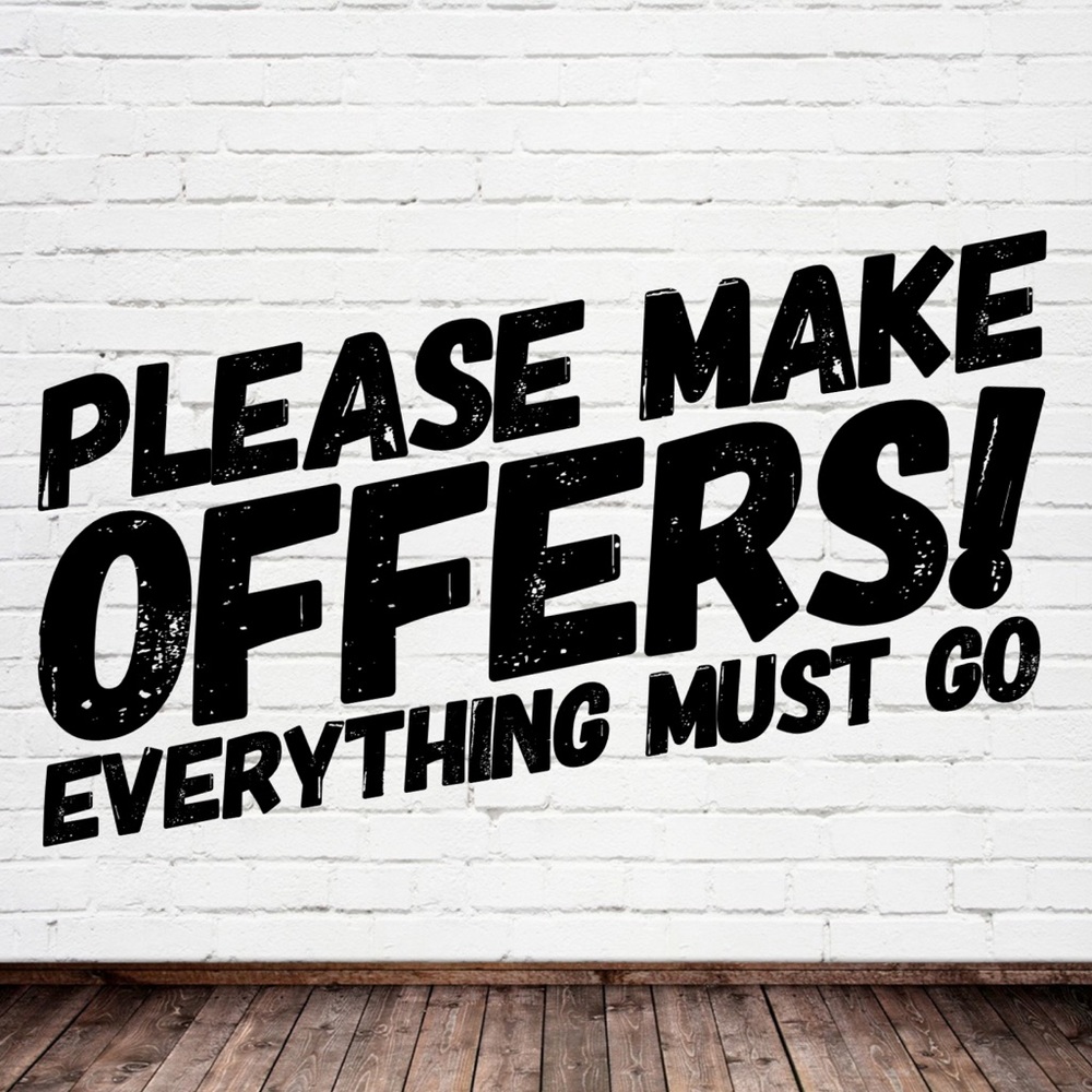 Please read before making any offers 👀🛍💖